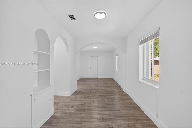 Foto del edificio - 1801 SW 5th St