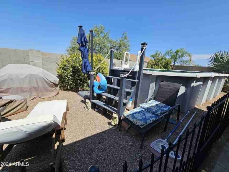 Foto del edificio - 14864 S Redondo Rd