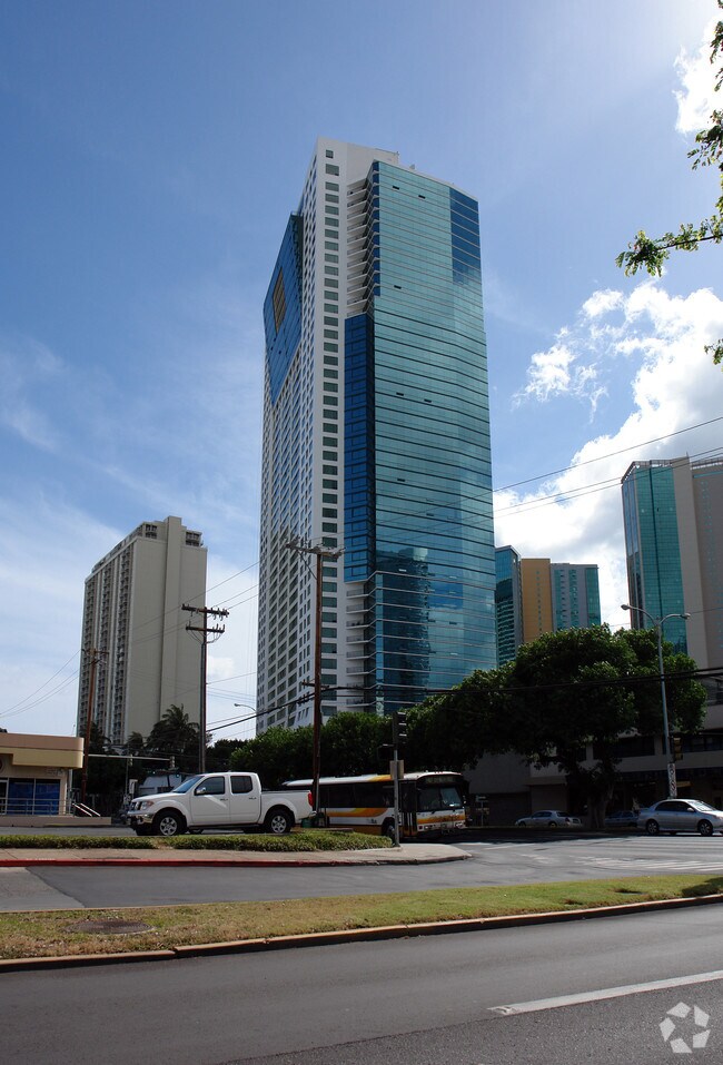 Hawaiki Tower Apartments - Honolulu, HI | Apartments.com