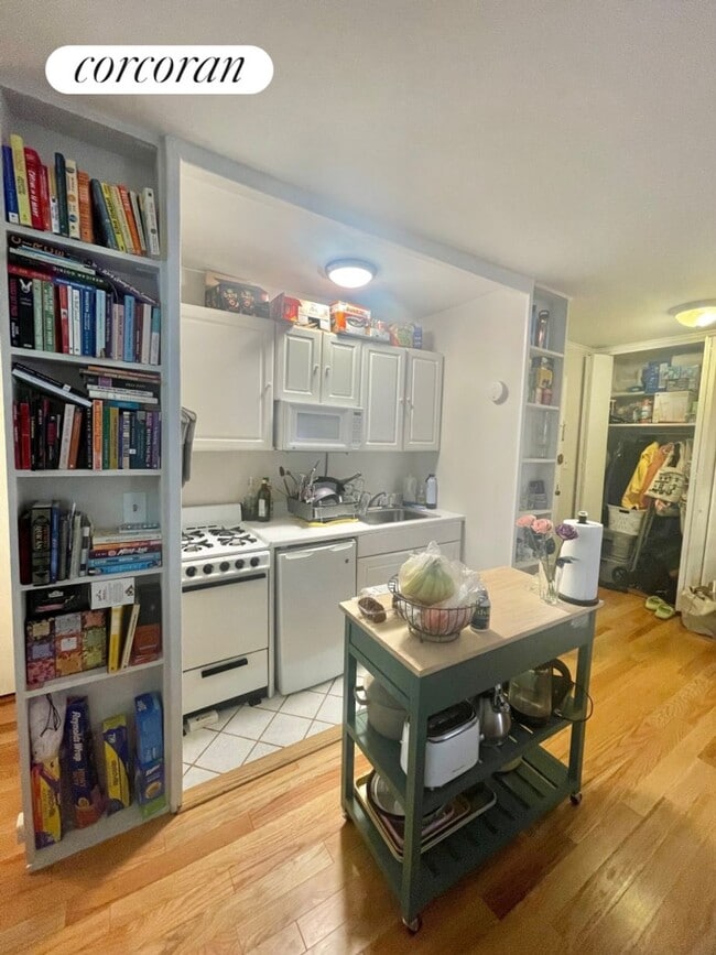 Foto del edificio - 155 E 38th St