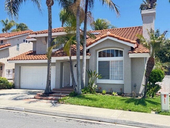 Foto del edificio - Stylish, Upgraded Laguna Niguel Home Ready...