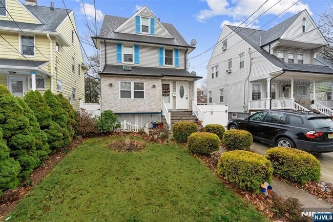 Foto del edificio - 53 Poplar Ave