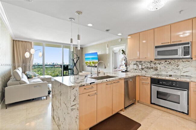 Foto del edificio - 3350 SW 27th Ave