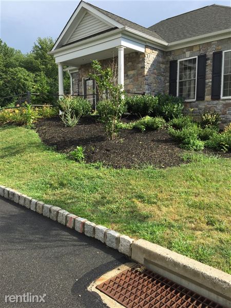 Building Photo - 2107 Lydia Hollow Dr