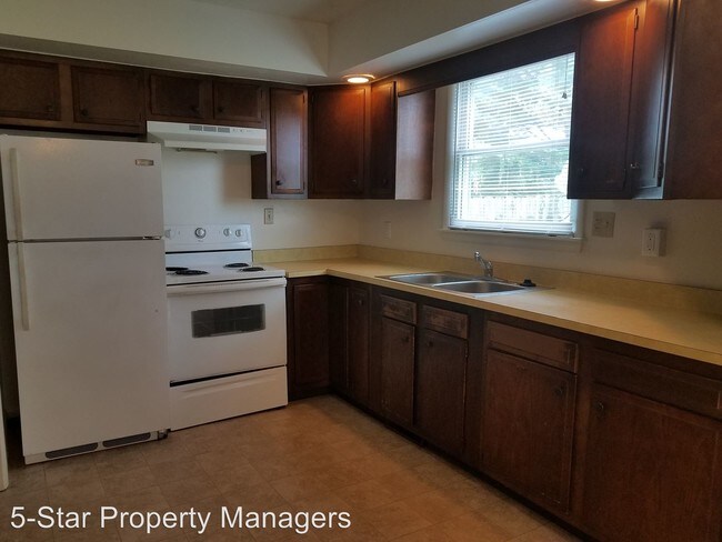 Foto del edificio - 58401 Nathena Ln