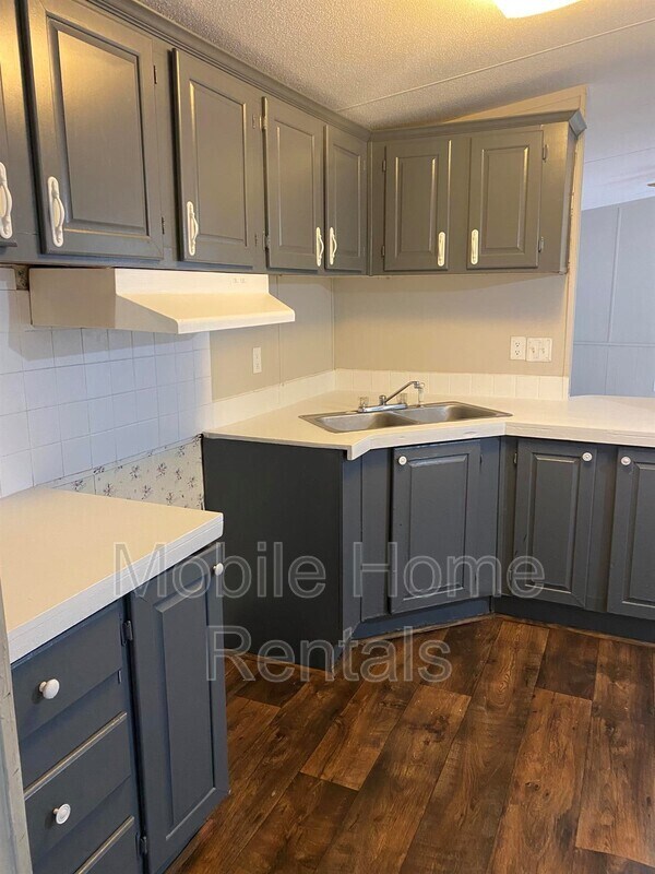 Building Photo - 2052 Athena Rd
