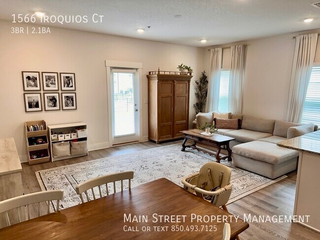 Building Photo - 1566 Iroquios Ct