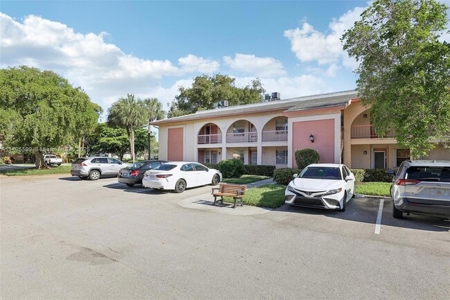 Building Photo - 1210 Bahama Bend