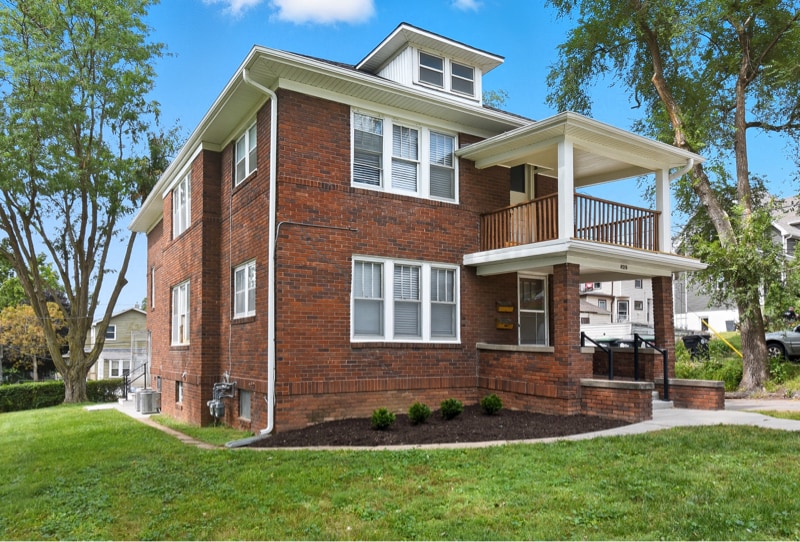 Photo - 828 N 41st Ave (Omaha, NE)