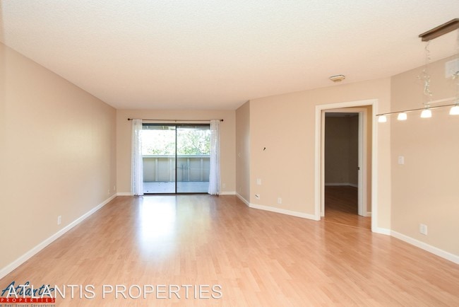 Building Photo - 1 br, 1 bath House - 3202 Kimber Court - #56