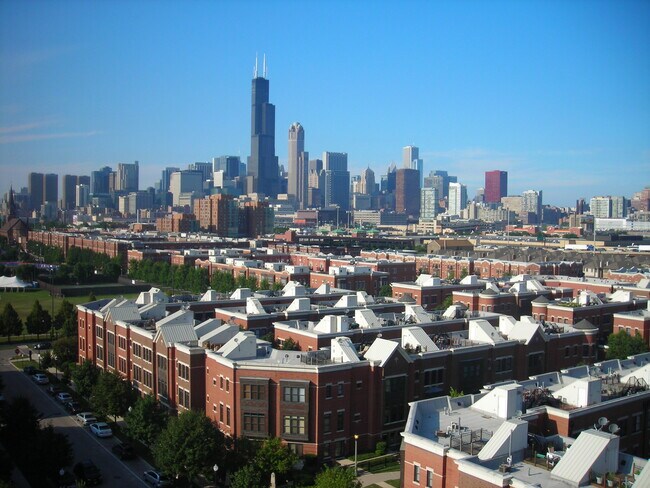Foto del edificio - 1525 Sangamon S St