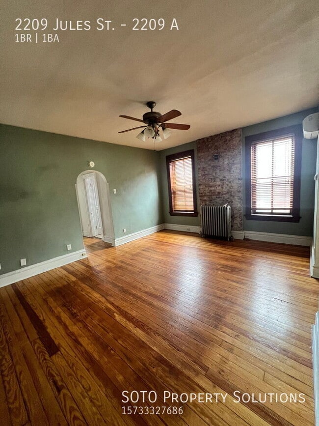 Building Photo - 2209 Jules St