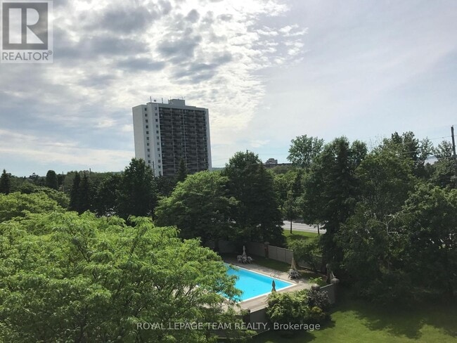 Building Photo - 1025 Grenon Ave