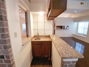 Building Photo - 2111 Echo Ridge