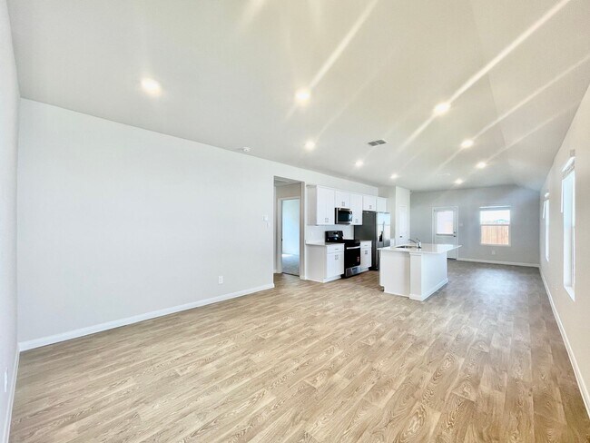 Building Photo - Be The First to Make this House Your Home!