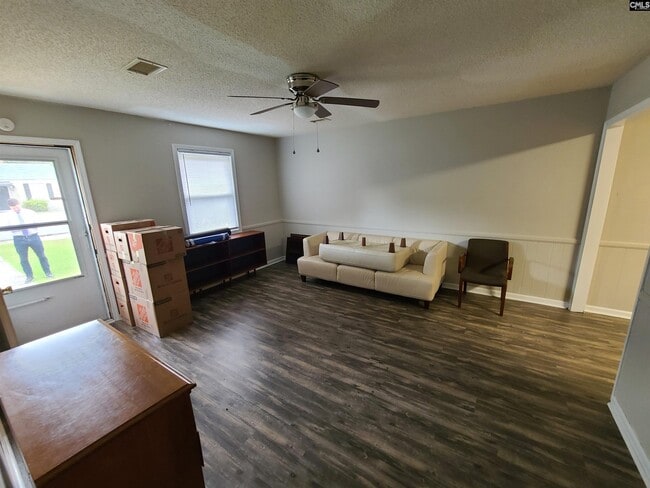 Foto del edificio - 3900 Persimmon St