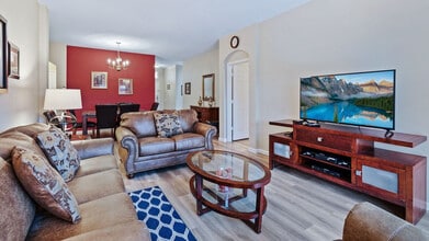 Building Photo - 8159 Fan Palm Way