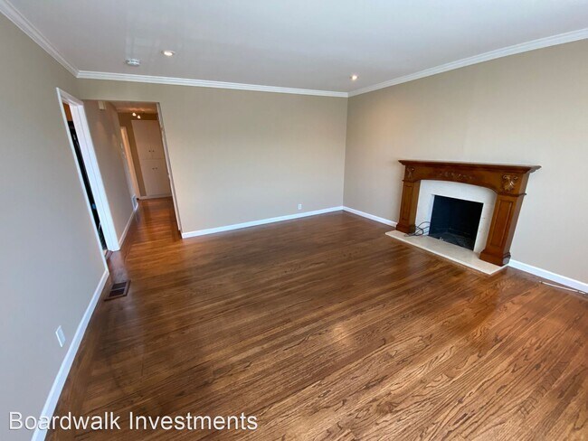 Foto del edificio - 4 br, 2 bath House - 10 Clover Cir.