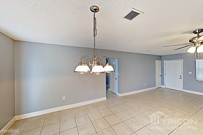 Foto del edificio - 6447 Pershing St