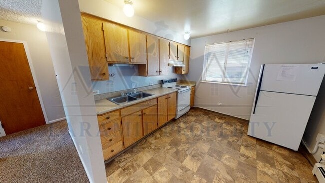 Building Photo - 415 S 26th St