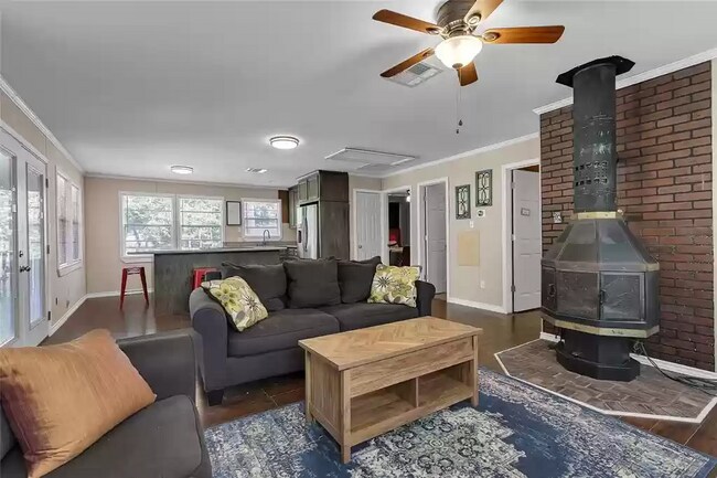 Living Room - 264 Inlet Dr