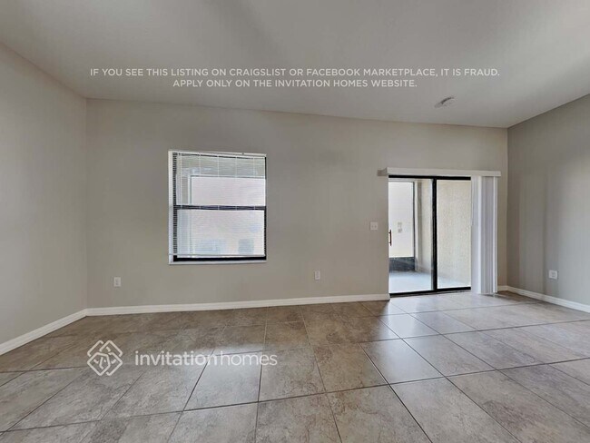 Foto del edificio - 16895 Red Brick Ln