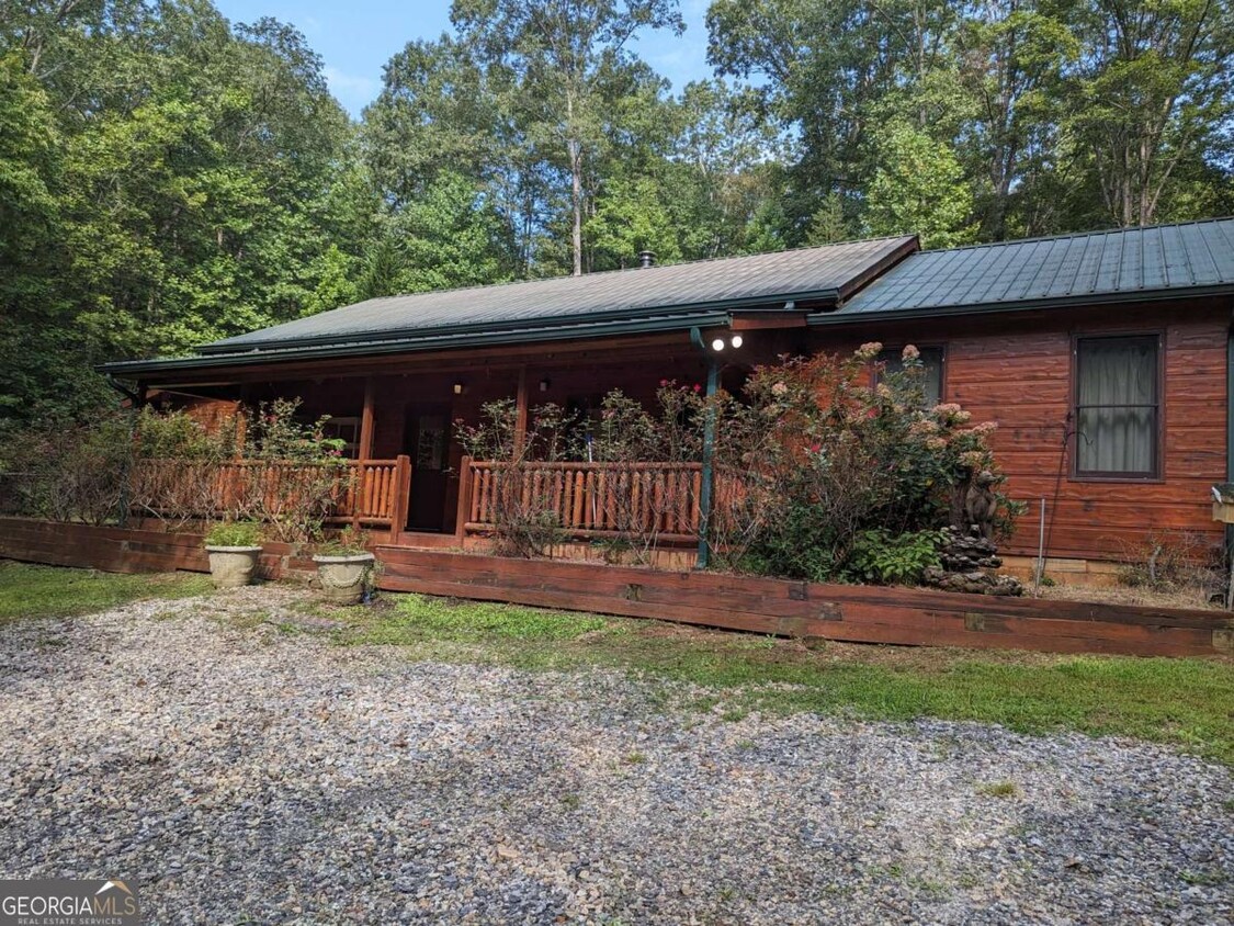 Foto principal - 75 Fred Burns Rd