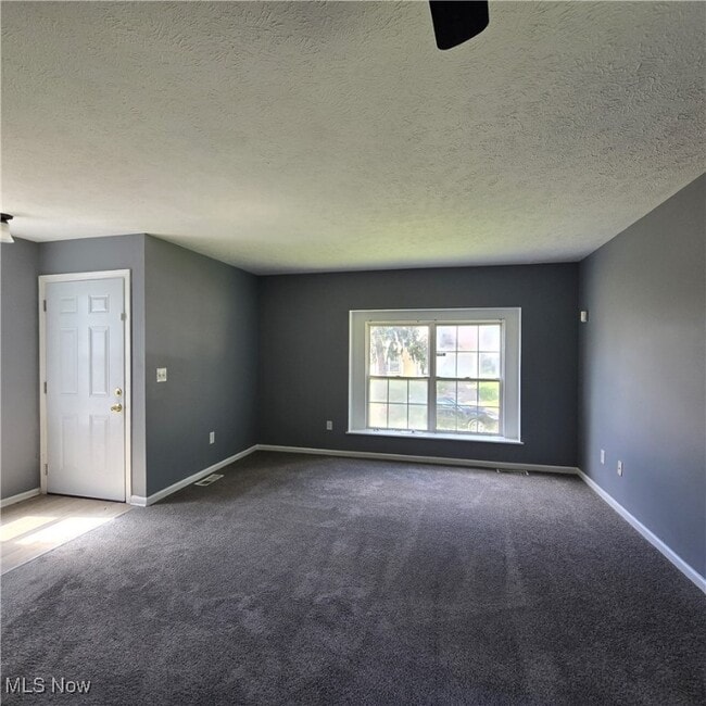 Foto del edificio - 4137 E 102nd St