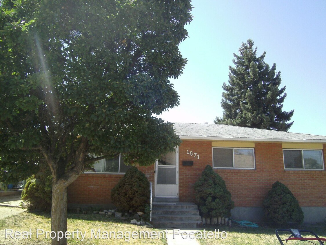 3 br, 1 bath House 1671 E. Elm House Rental in Pocatello, ID