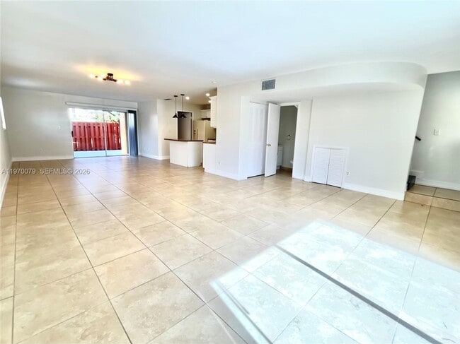 Foto del edificio - 13725 SW 84th St