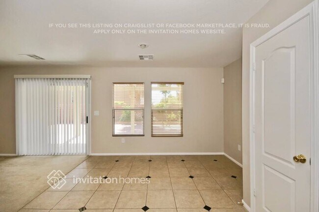 Building Photo - 2621 Cedar Bird Dr