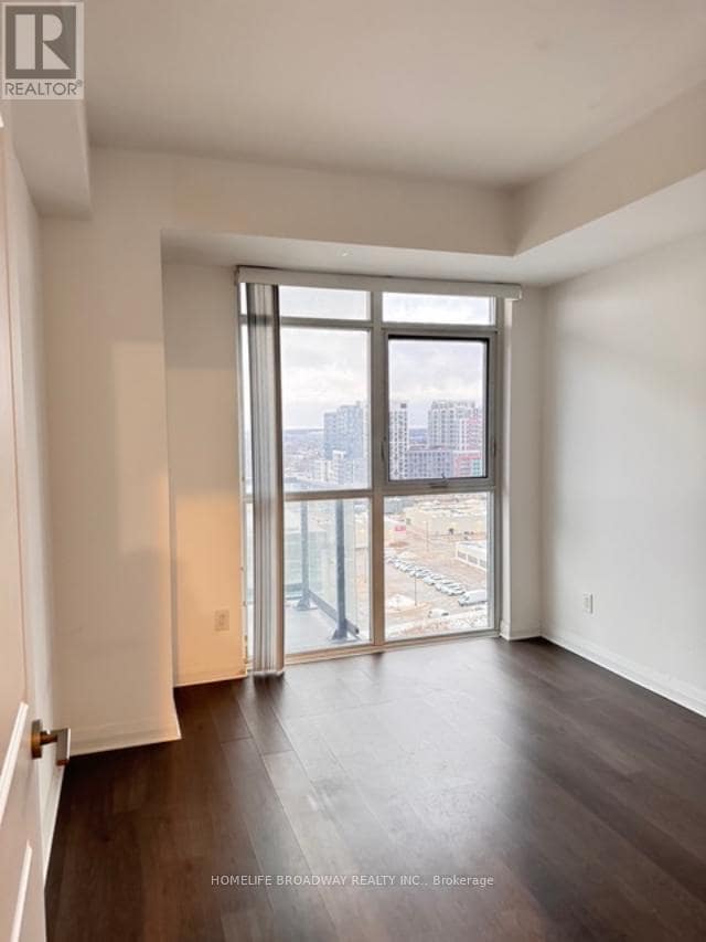 Building Photo - 55 Oneida Crescent