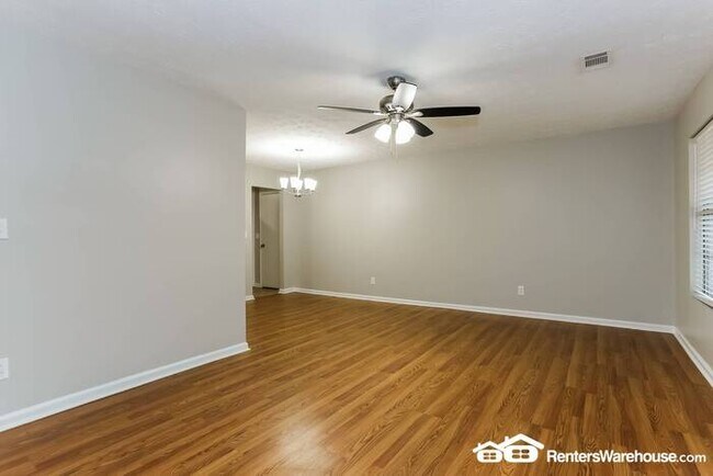 Foto del edificio - Ranch with Two Master Suites