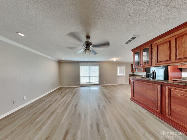 Foto del edificio - 505 S Willow Street Mansfield TX