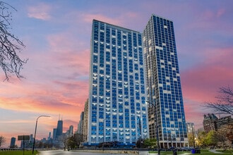 Building Photo - 1550 N Lake Shore Dr