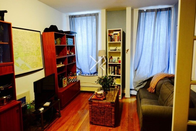 Foto del edificio - Henry Street