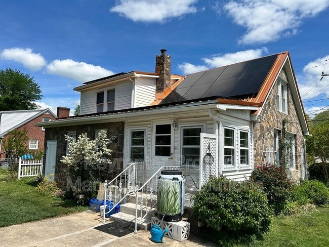 Building Photo - 3922 Churchville Ave