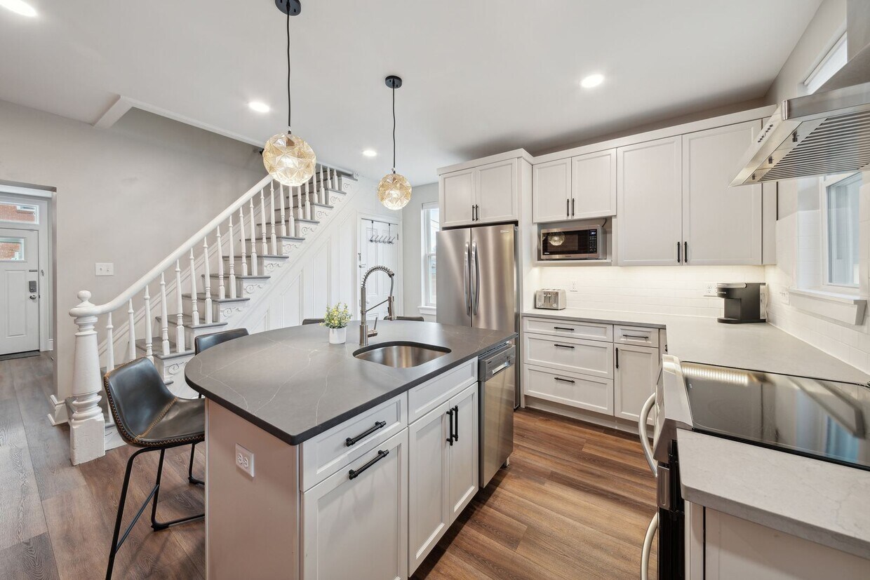 91-93 S 9th Street - 91-93 S 9th Street