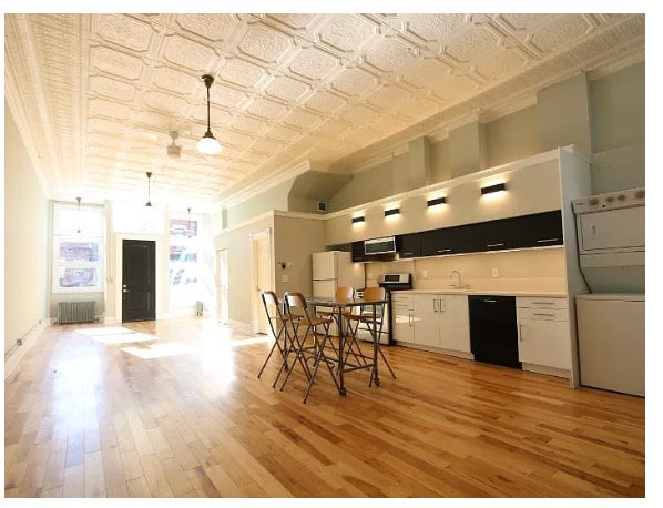 Foto del edificio - 1316 W Erie St