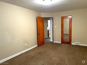 Building Photo - 2629 Whitehaven Blvd