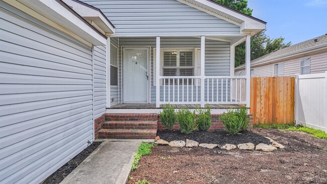 Building Photo - 10107 Berrybriar Ln