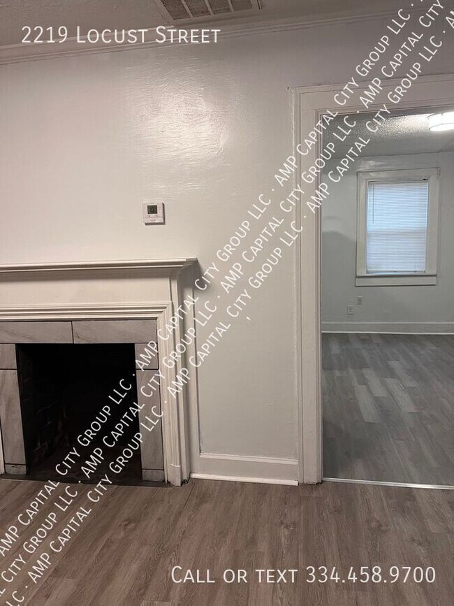 Foto del edificio - 2219 Locust St
