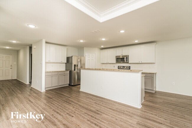 Foto del edificio - 215 Citrus Dr