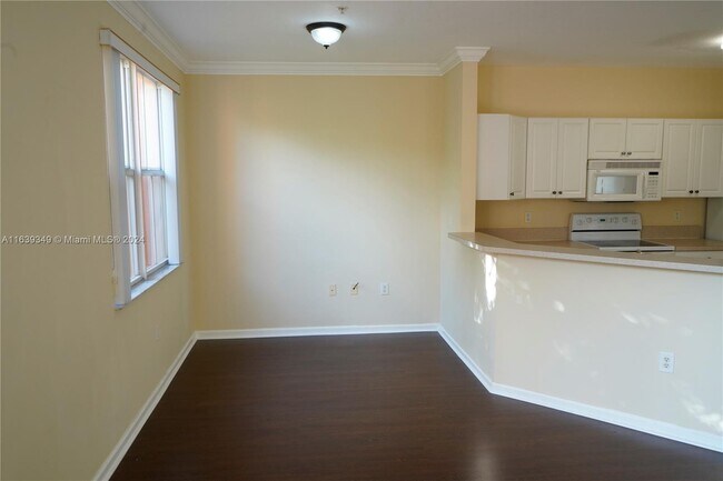 Foto del edificio - 4404 SW 160th Ave