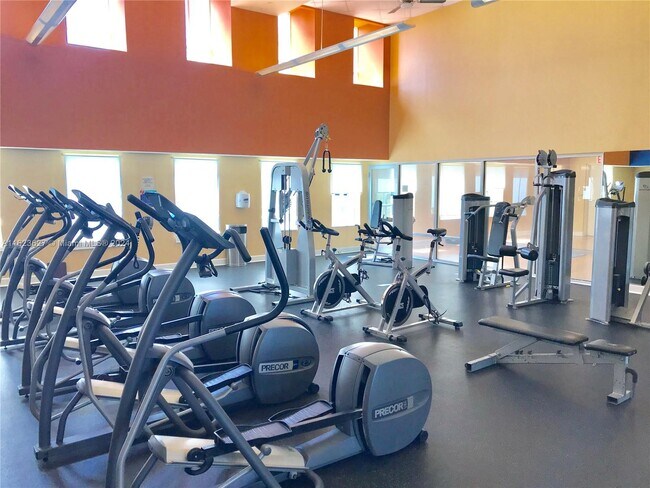 Foto del edificio - 7350 SW 89th St