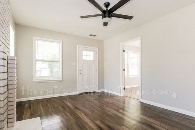 Foto del edificio - 3175 Lyndale Ave