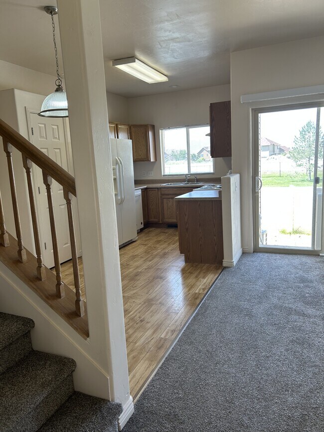 Building Photo - 2107 W 2180 N
