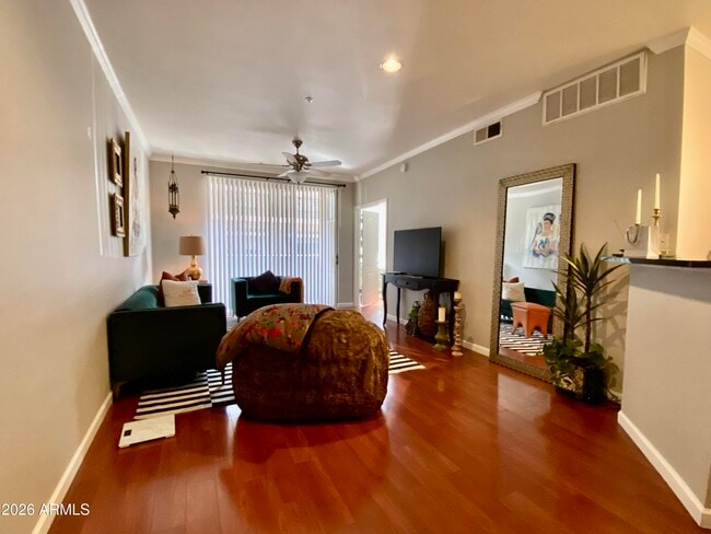 Foto del edificio - 1701 E Colter St