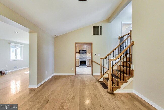 Foto del edificio - 11407 Woodson Ave
