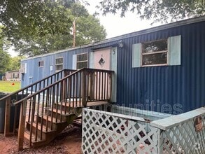 Building Photo - 9000 Faires Rd
